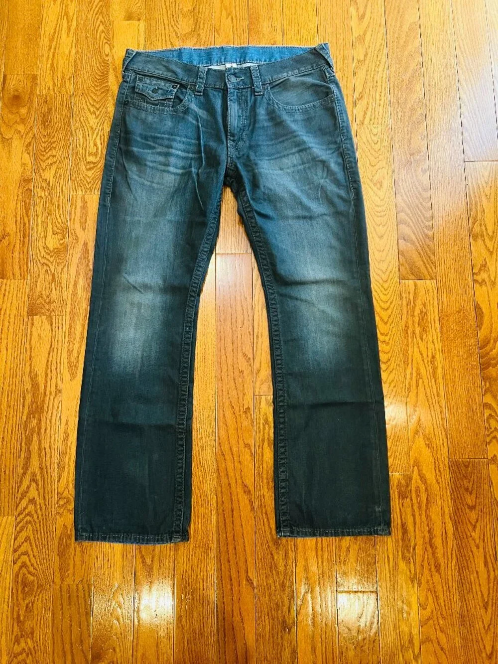 TRUE RELIGION JEANS RN#112790 CA#57414 SZ 36 X 32